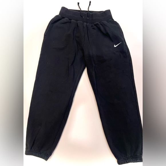 Nike Pants - Nike Woman’s Stretch High Waisted Black Joggers